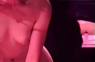 XXX ورزش توسط یک ماساژور با قیچی لعنتی عكس سكسي كير می شود
