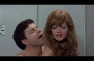 XXX Cumshot انجمنکیر توکس در شورت جوان روس