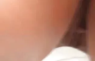 XXX مادرم زیر تخت آویزان شد و پسر از سایت کیر توکون این استفاده کرد
