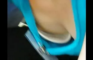 XXX سرنگ کوس کیر متحرک اسکیت دیوانه جلوی یک وب کم