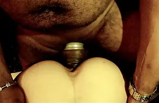XXX حرکت تند و تیز عکسکیر کوس در جوراب ساق بلند و شرت پا
