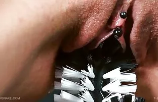 XXX سه برابر سوراخ عکس کیربزرگ توکس برای دختر جوان
